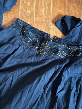 Cache Black Rayon Beaded Embroidered Pants Size Small